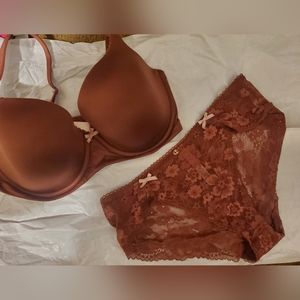 VICTORIA’S SECRET BODY BY VICTORIA LINED DEMI PANTY SET BROWN